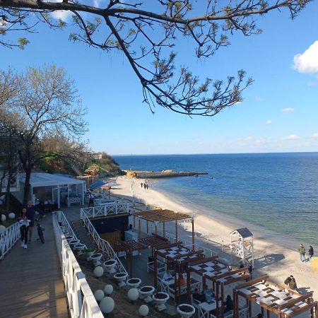 Квартира На Французском Бульваре Возле Моря И Института Филатова! Oldenburg Bagian luar foto